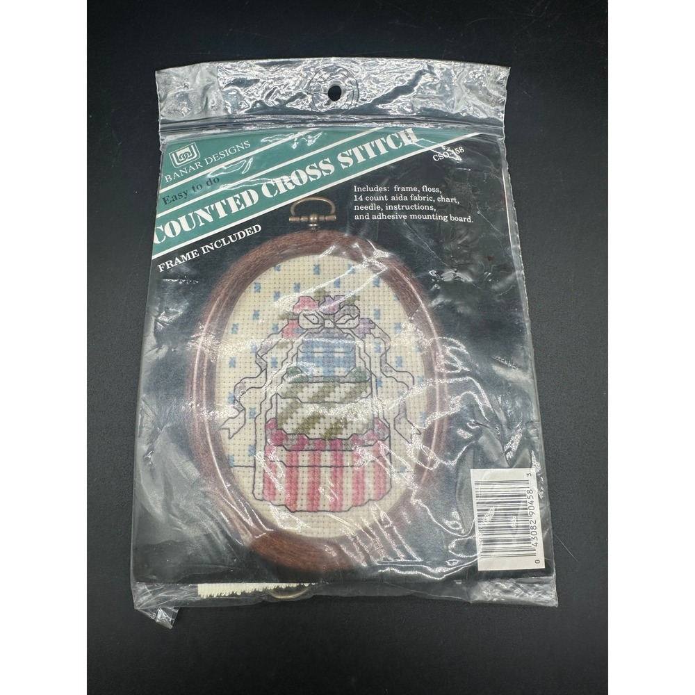 Banar Designs Counted Cross Stitch‎ Kit Gift Basket Oval Frame Included